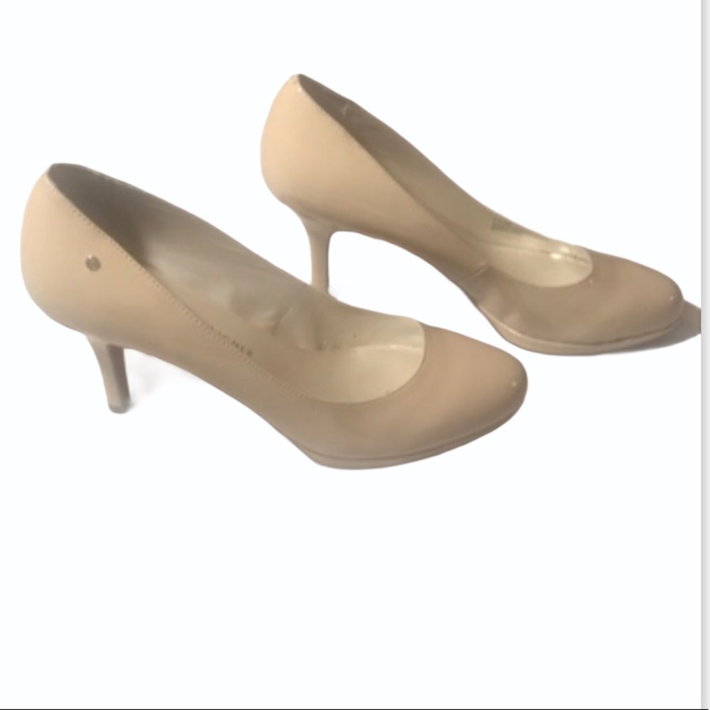 ETIENNE AIGNER " DREW" Nude Patent Leather Pump